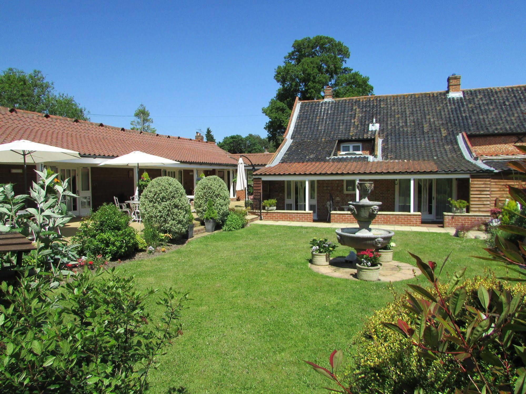 Decoy Barn Fritton Bed & Breakfast エクステリア 写真